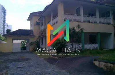 Casa com 5 quartos para alugar na Rua Alfredo de Medeiros, 102, Espinheiro, Recife