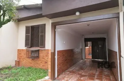 Casa para venda - 150m², 3 dormitórios, 2 vagas - teresópolis