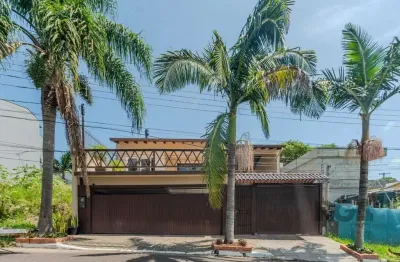 Excelente casa a venda no bairro ipanema, 3 dormitórios com suíte e 8 vagas de garagem!
