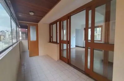 Apartamento com 3 quartos à venda na Avenida Alegrete, --, Petrópolis, Porto Alegre