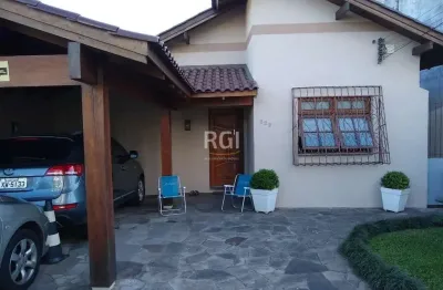 Casa com 3 quartos à venda na Rua Engenheiro Frederico Dahne, --, Sarandi, Porto Alegre