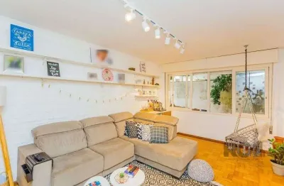 Apartamento com 3 quartos à venda na Rua Marquês do Pombal, --, Moinhos de Vento, Porto Alegre