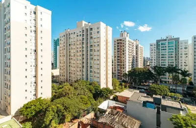 Apartamento com 2 quartos à venda na Rua Paulo Setúbal, --, Passo da Areia, Porto Alegre
