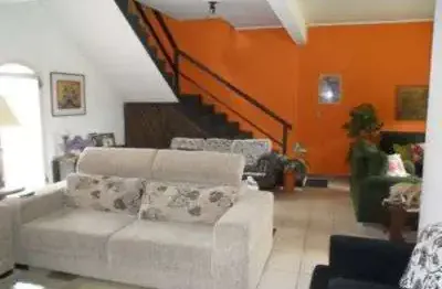 Casa para venda - 270m², 5 dormitórios, sendo 1 suites, guarujá
