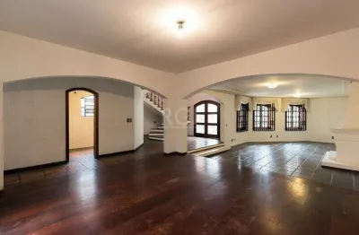 Casa para venda - 430m², 4 dormitórios, sendo 1 suites, 5 vagas - cristal