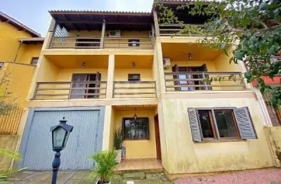 Casa para venda - 359.89m², 5 dormitórios, sendo 3 suites, espirito santo