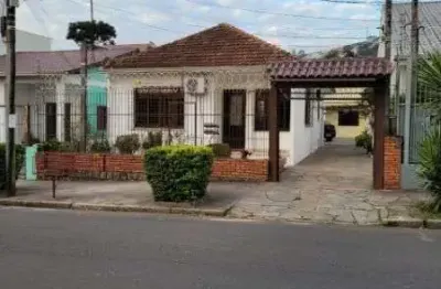 Casa em porto alegre, no bairro cavalhada, com 6 dormitório(s), e 6 banheiros, à venda.