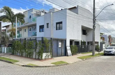 Casa em porto alegre, no bairro hípica, com 4 dormitório(s), à venda.