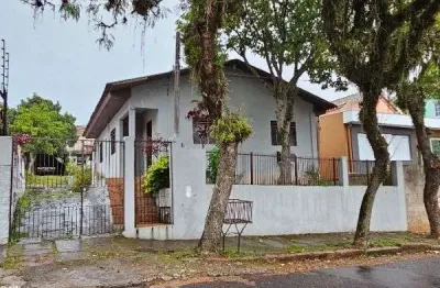 Casa em porto alegre, no bairro tristeza, com 3 dormitório(s), e 3 banheiros, à venda.