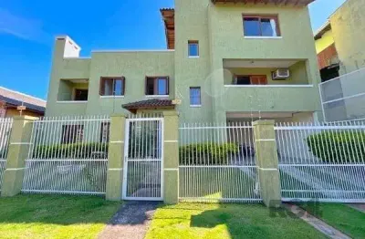 Casa com 4 quartos à venda na Rua Afonso Arinos, --, Camaquã, Porto Alegre