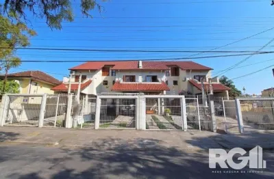 Casa com 3 quartos à venda na Rua Coronel João Pacheco de Freitas, --, Jardim Planalto, Porto Alegre
