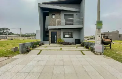 Casa em condomínio fechado com 3 quartos à venda na Avenida Juca Batista, --, Hípica, Porto Alegre