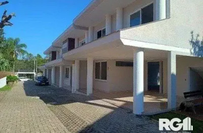 Casa em condomínio fechado com 3 quartos à venda na Avenida Coronel Marcos, --, Pedra Redonda, Porto Alegre