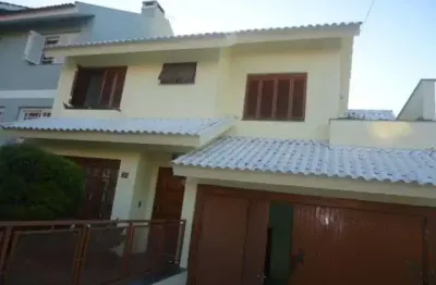 Casa para venda - 200m², 3 dormitórios, sendo 1 suites, 2 vagas - espírito santo
