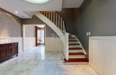 Casa para venda - 130m², 3 dormitórios, sendo 1 suites, cidade baixa