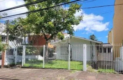 Casa residencial ou comercial. com 205 m² de área útil, 3 dormitórios