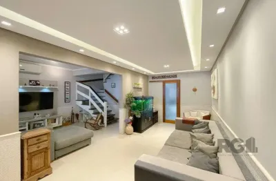 Casa no bairro vila assunção. 3dormitórios sendo 1 suíte e 2 vagas cobertas.