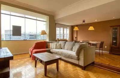 Apartamento 2 dormitórios, com linda vista, em frente ao hospital de clínicas