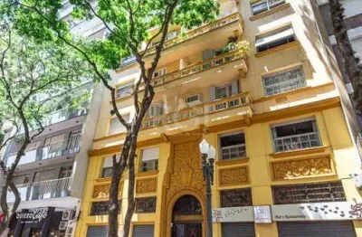 Apartamento no centro - 2 dormitórios - reformado e mobiliado