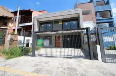 Casa com 3 quartos à venda na Rua Buarque de Macedo, --, São Geraldo, Porto Alegre