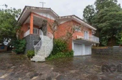 Casa, 1873 m² para comprar com 4 dormitórios e 6 vagas estacionamento