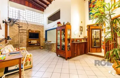 Casa, 4 dormitórios, 3 suítes, 2 vagas de garagem, bairro ipanema, porto alegre/rs