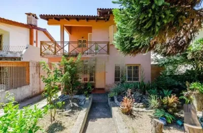 Casa com 6 quartos à venda na Rua Padre João Batista Reus, --, Vila Conceição, Porto Alegre
