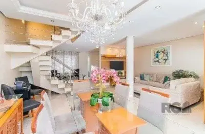 Casa com 3 quartos à venda na Rua Guilherme Alves, --, Partenon, Porto Alegre