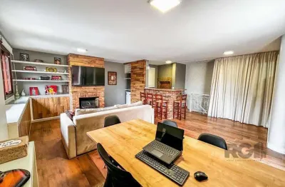Excelente cobertura de 2 dormitórios e 2 vagas cobertas e escrituradas no bairro teresópolis.