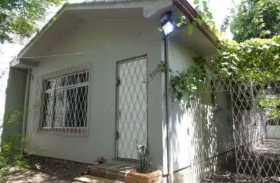 Casa com 3 quartos à venda na Rua Arabutan, --, Navegantes, Porto Alegre