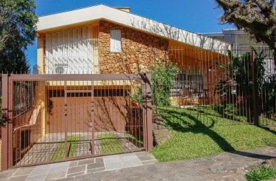 Casa para venda - 262m², 3 dormitórios, sendo 1 suites, 4 vagas - jardim itu sabará