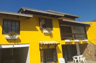 Casa para venda - 200m², 2 dormitórios, sendo 2 suites, 2 vagas - ponta grossa