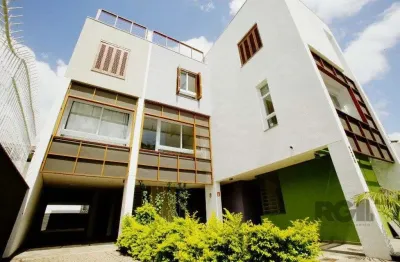 Casa com 2 quartos à venda na Rua Vinte e Quatro de Agosto, --, Jardim Itu Sabará, Porto Alegre