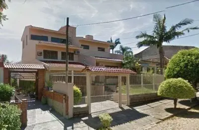 Casa com 3 quartos à venda na Rua Professor Henrique Desjardins, --, Espírito Santo, Porto Alegre