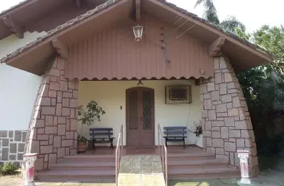 Casa com 3 quartos à venda na Avenida Heitor Vieira, --, Belém Novo, Porto Alegre