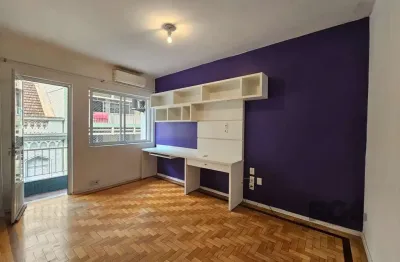 Apartamento com 2 quartos à venda na Rua Marechal Floriano Peixoto, --, Centro Histórico, Porto Alegre