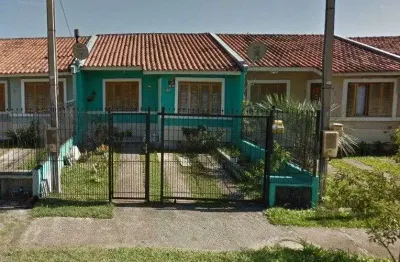 Casa com 2 quartos, churrasqueira, no bairro hípica, porto alegre/rs