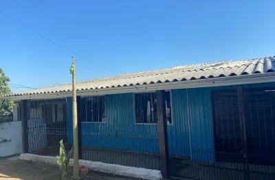Casa com 2 quartos à venda na Beco Calábria, --, Restinga, Porto Alegre