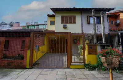 Casa com 3 quartos à venda na Rua Abdo Jorge Curi, --, Parque Santa Fé, Porto Alegre