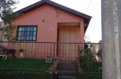 Casa em porto alegre, no bairro espírito santo, com 2 dormitório(s), e 2 banheiros, à venda.