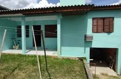 Casa em porto alegre, no bairro campo novo, com 2 dormitório(s), e 2 banheiros, à venda.