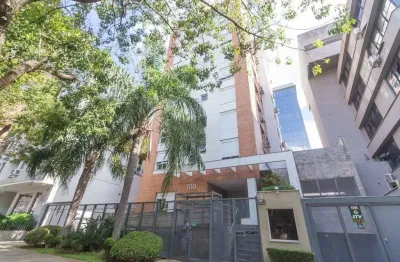 Apartamento com 1 dormitório, 1 vaga de garagem e elevador no bairro petrópolis