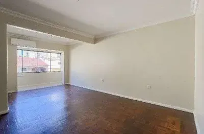 Vende-se amplo apartamento com 3 quartos - 113 m² -rio branco