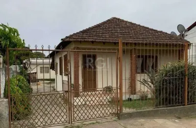 Casa com 4 quartos à venda na Rua Josué Costalunga, --, Cavalhada, Porto Alegre