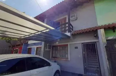 Casa para venda - 73m², 2 dormitórios, 1 vaga - hípica