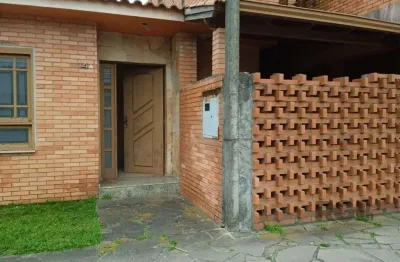 Casa em condomínio fechado com 3 quartos à venda na Avenida Edgar Pires de Castro, --, Hípica, Porto Alegre