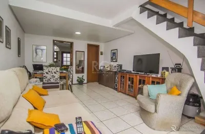 Casa em condomínio fechado com 2 quartos à venda na Rua Doutor José Bento Corrêa, --, Morro Santana, Porto Alegre