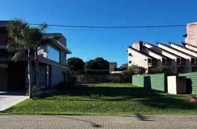 Terreno à venda na Avenida Alfieiro Zanardi, --, Praia da Guarita, Torres