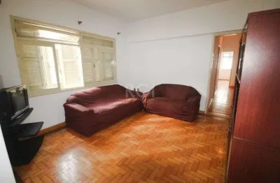 Apartamento com 3 quartos à venda na Rua Marechal Floriano Peixoto, --, Centro Histórico, Porto Alegre