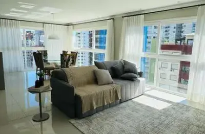 Apartamento com 3 quartos à venda na Avenida Ernesto Alves 470, --, Predial, Torres